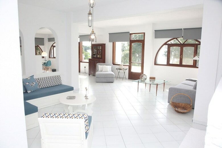Romaric Amazing Sea View Villa, Siviri