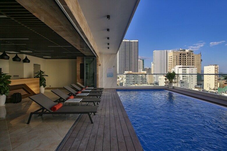 Sata Hotel