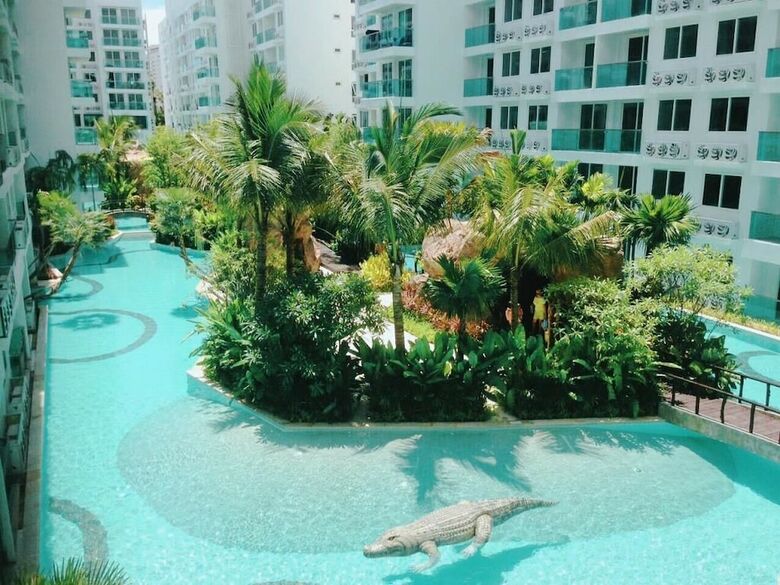 Amazon Condo & Water Park Pattaya