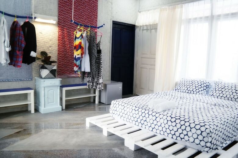 Hotel Tehila House