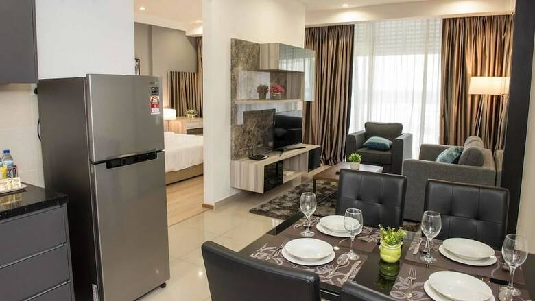 Apartamentos Encorp Marina Suites