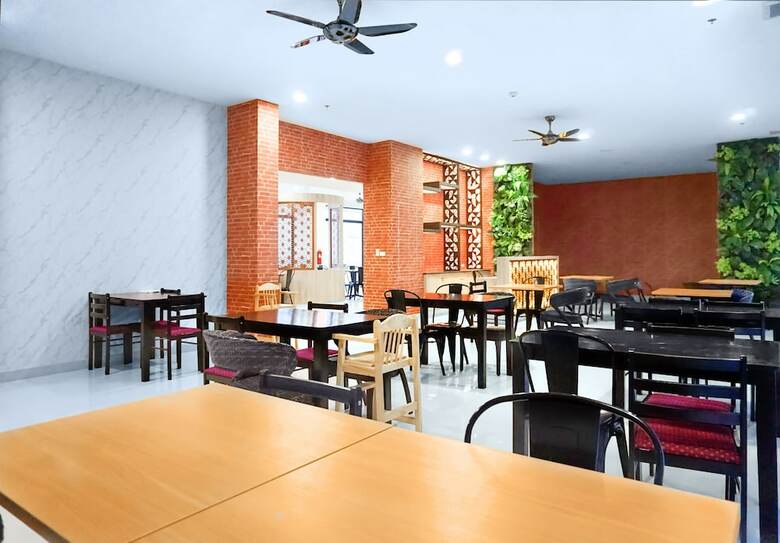 Phoenix Hotel Karon Beach