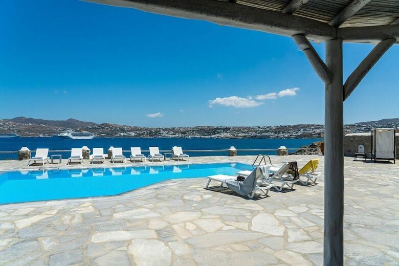 Villa Zamaca By The Pearls Collection