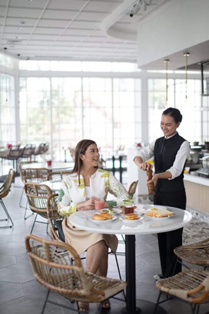 Hotel Kampi Surabaya