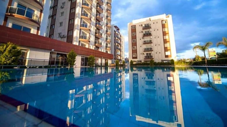 Aparthotel Long Beach Rental Apartments