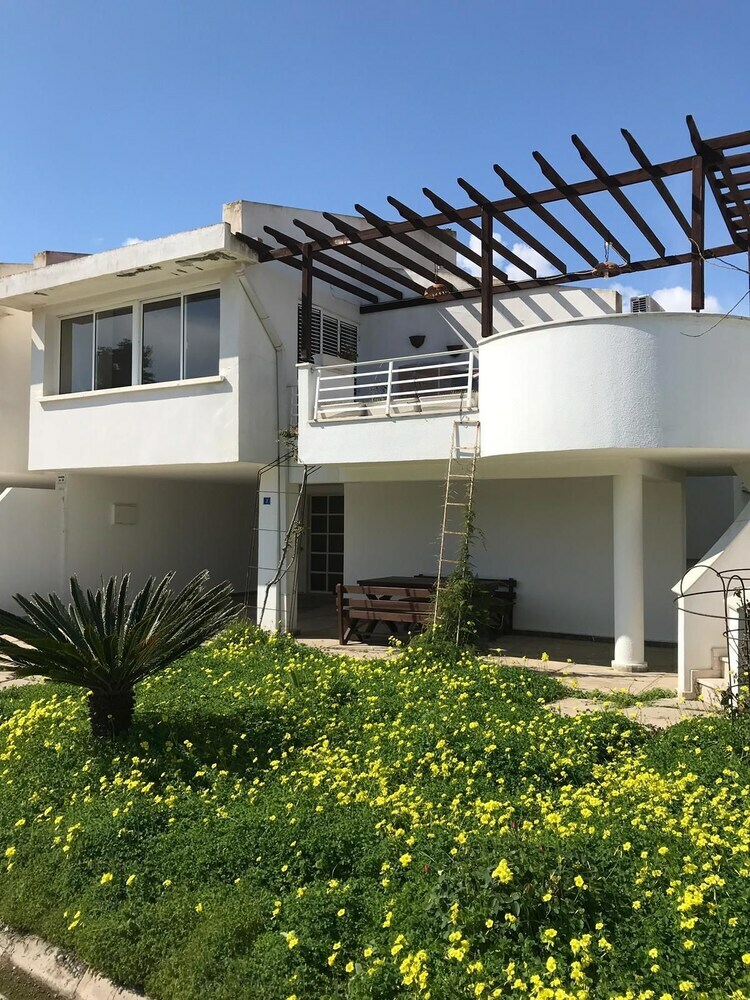 Aparthotel Long Beach Rental Apartments