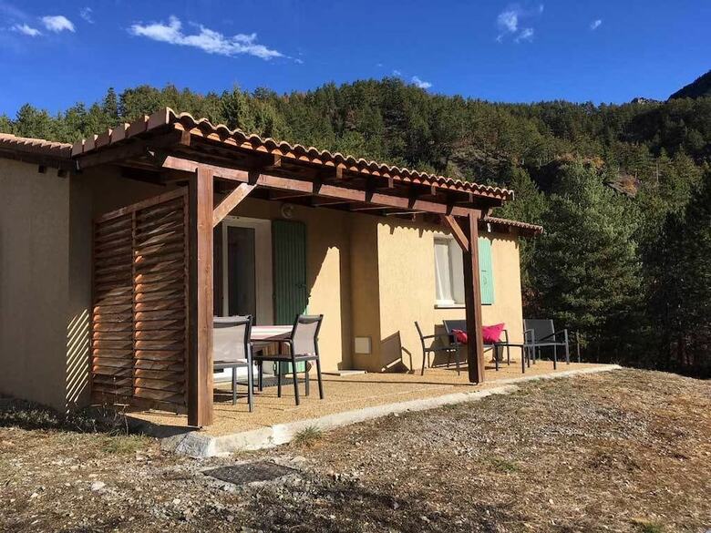 Terres Cl�t Du Jay - In The Mountains