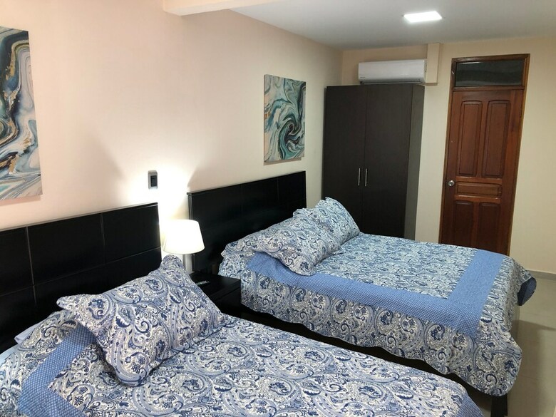 Hotel Suites Merlyn Aeropuerto