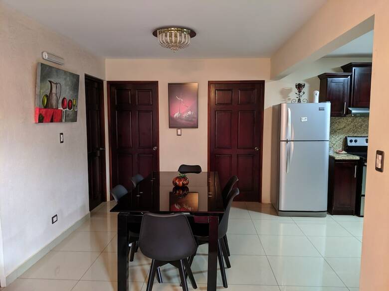 Hotel Suites Merlyn Aeropuerto