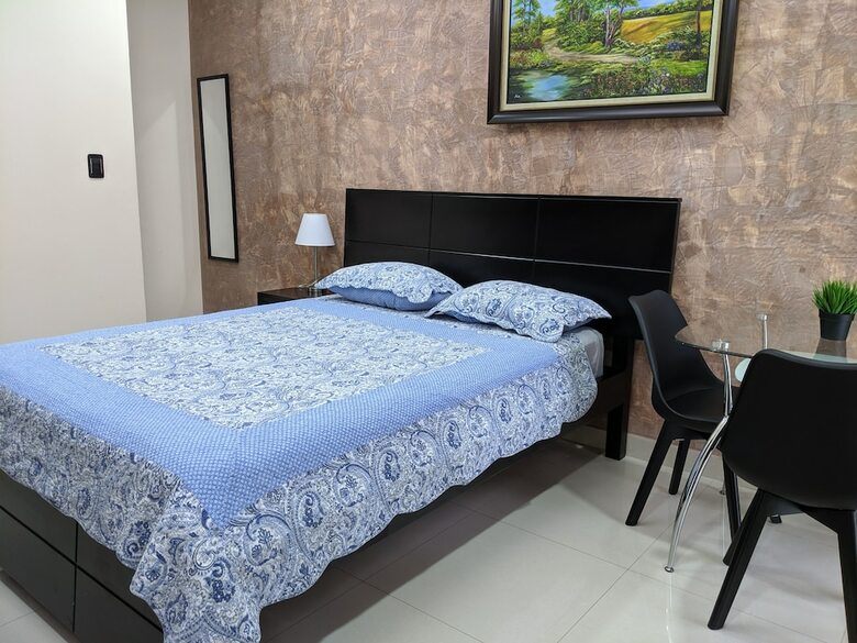 Hotel Suites Merlyn Aeropuerto