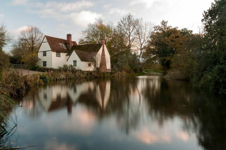 Brook Lodge