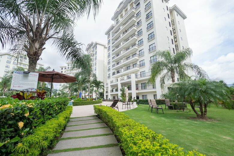 Apartamentos Jaco Bay Beach Condo 401
