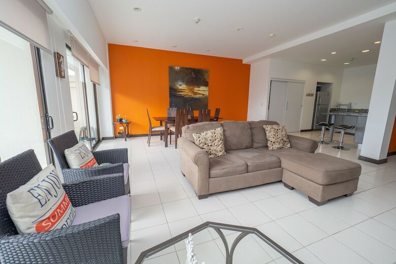 Apartamentos Jaco Bay Beach Condo 401
