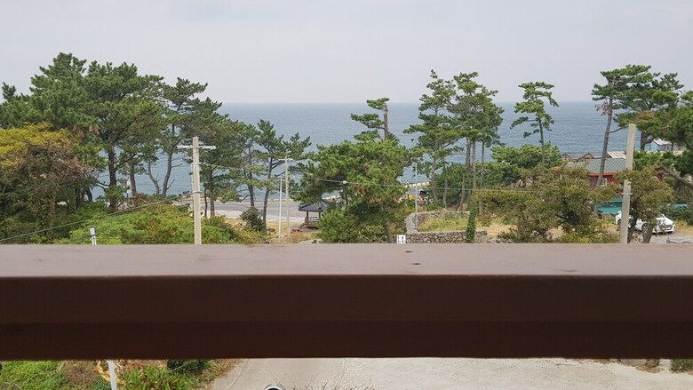 Queens Bay Pension