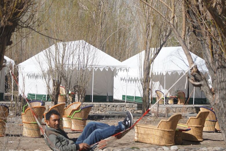 Hotel Paramount Camp