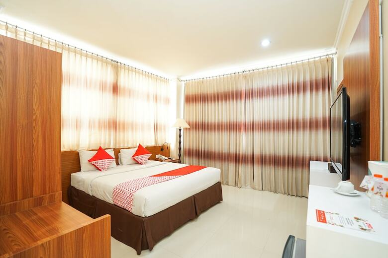 Maumu Hotel & Lounge
