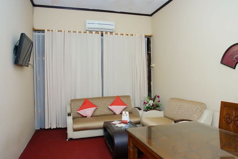 Hostal Oyo 191 Edotel