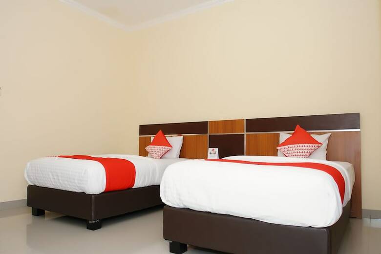Hostal Oyo 191 Edotel
