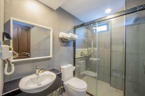 Hotel Coral Grand Beach & Spa