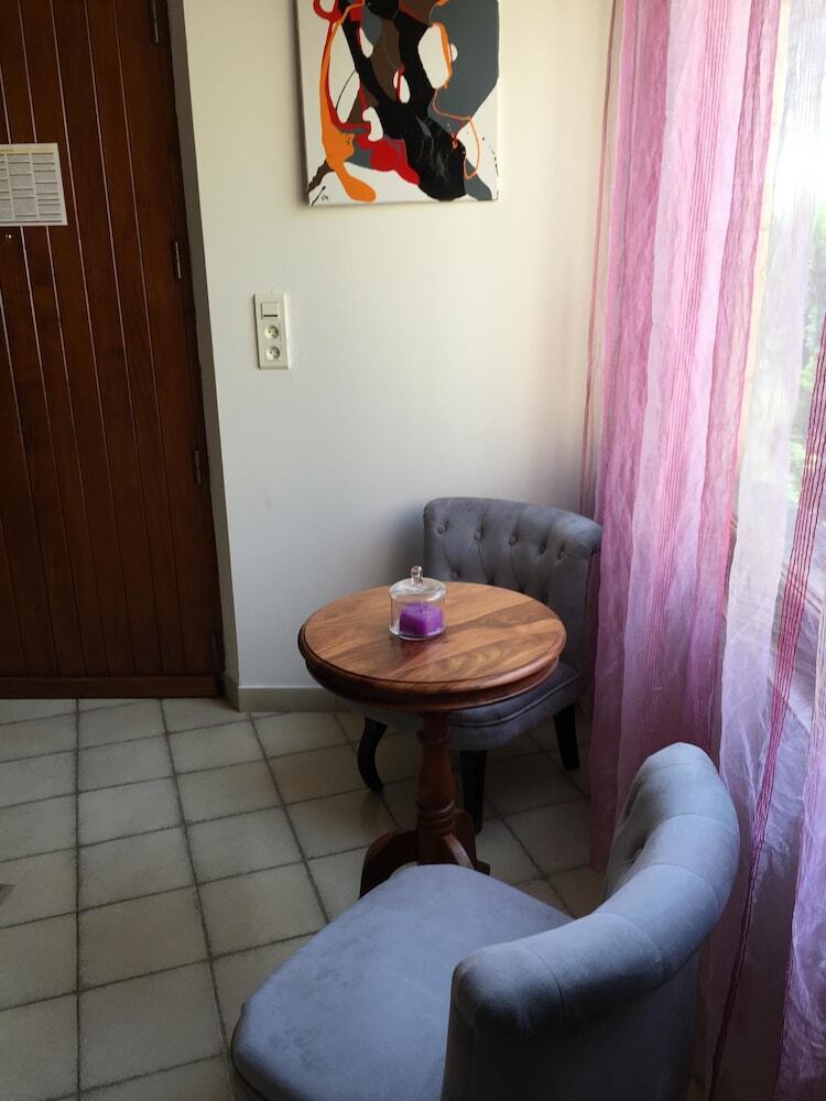 Bed & Breakfast Maison D'h�tes Les Boulb�nes