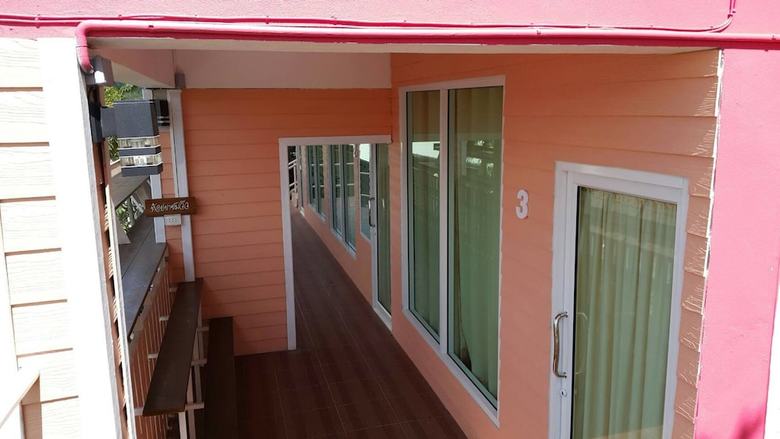 Hotel Baan Rairabeangmok