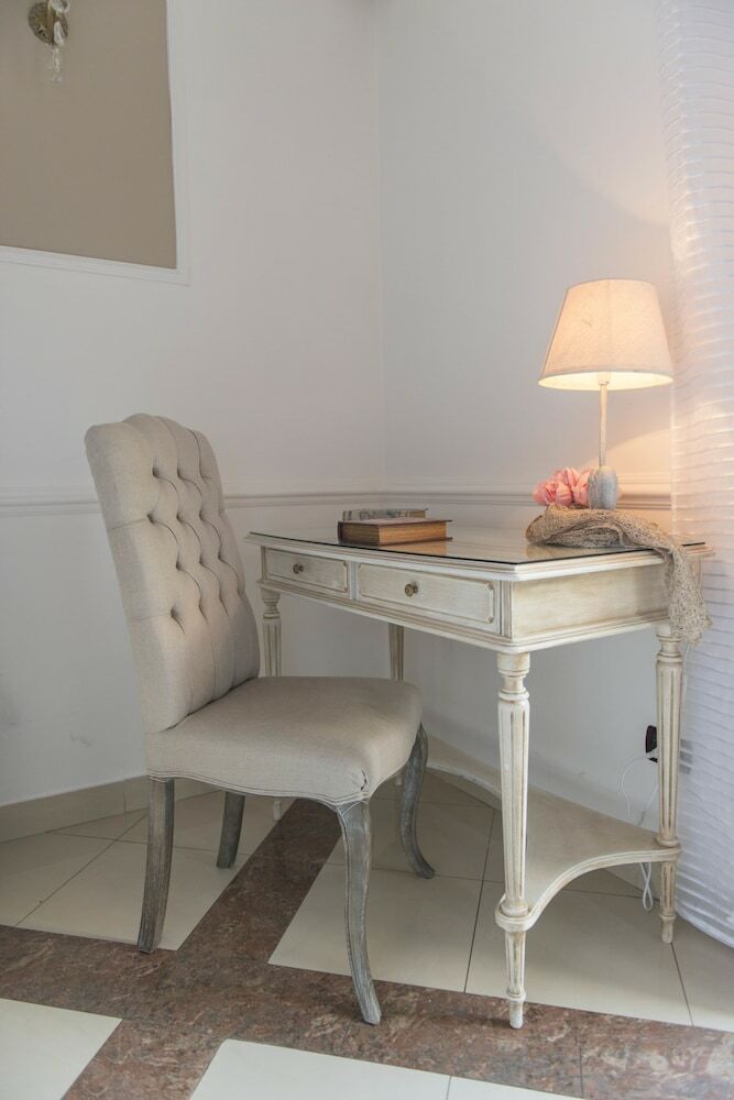 Bed & Breakfast Laetitia Guest House 32