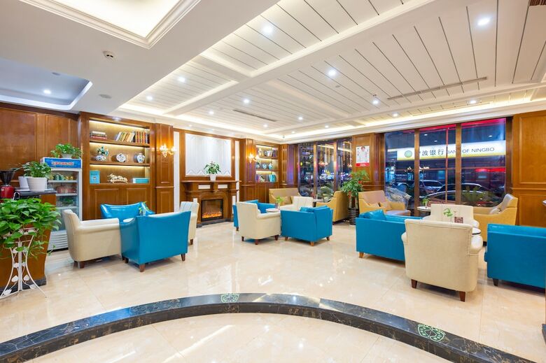 Yiwu Defeng Hotel