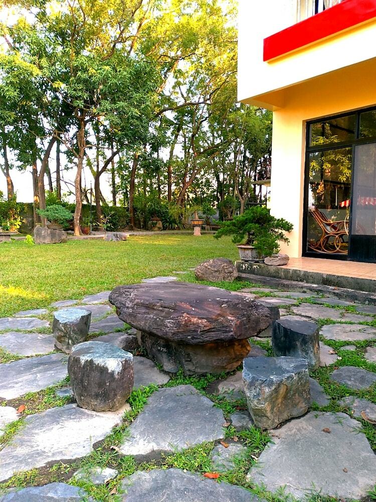 Bed & Breakfast Luisa & Jack's Home