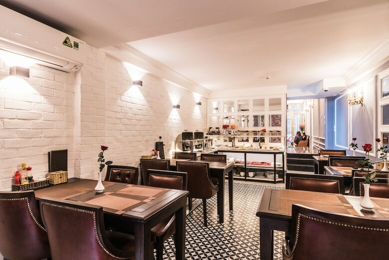 Hotel Hanoi Crystal Pearl