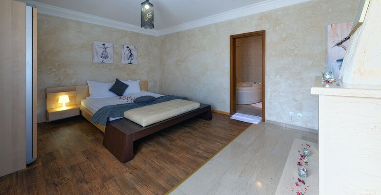 Hotel Alexander Palace