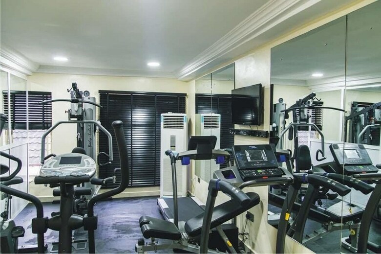 Le Paris Continental Hotel