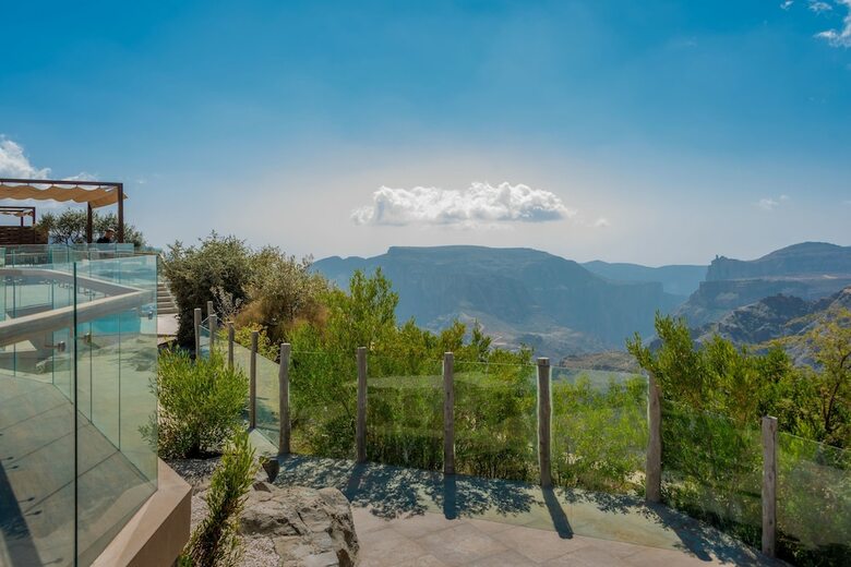 Hotel Sahab Resort And Spa
