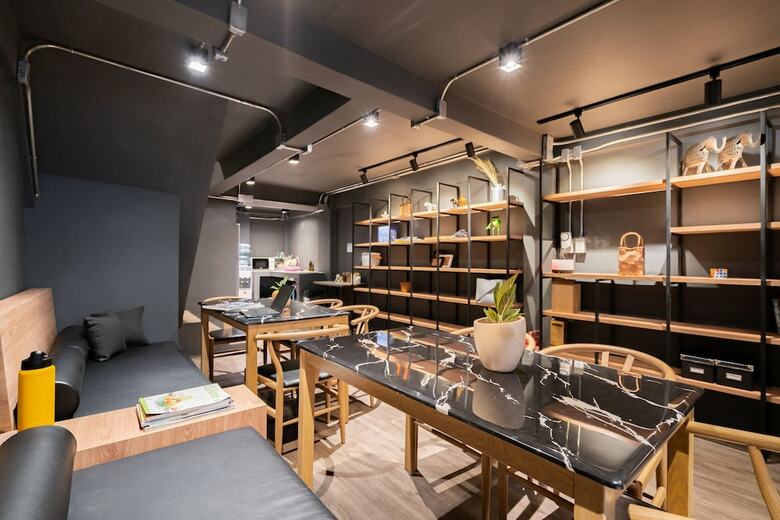 Hostal The Exchange Hostel