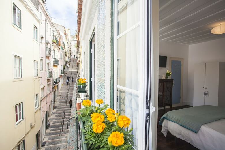 Hotel Lisbon Inn Bica Suites