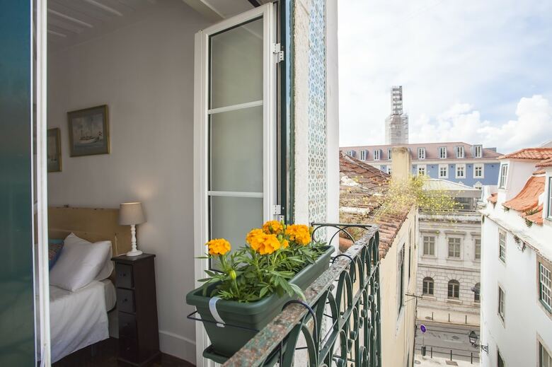Hotel Lisbon Inn Bica Suites