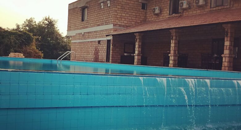 Hotel Kanj Gir Lion Resort