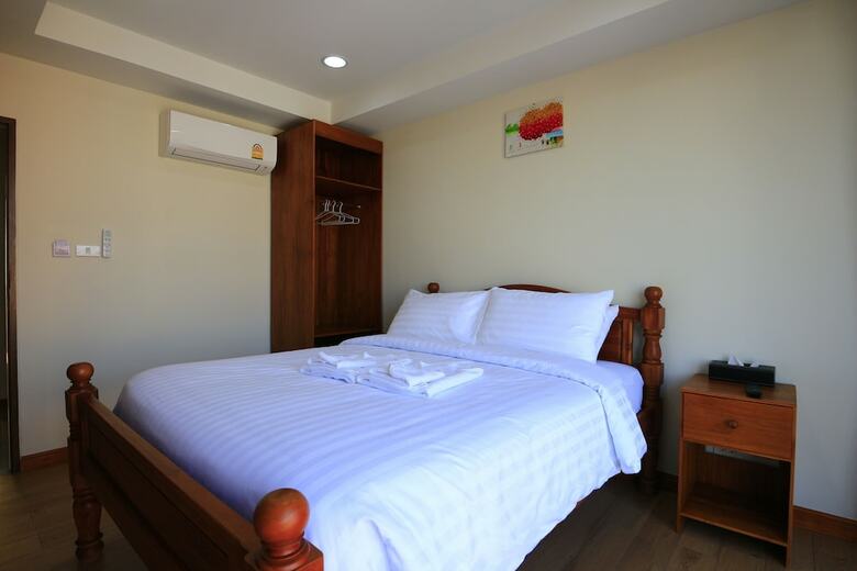 Hotel Royale 8 Ville