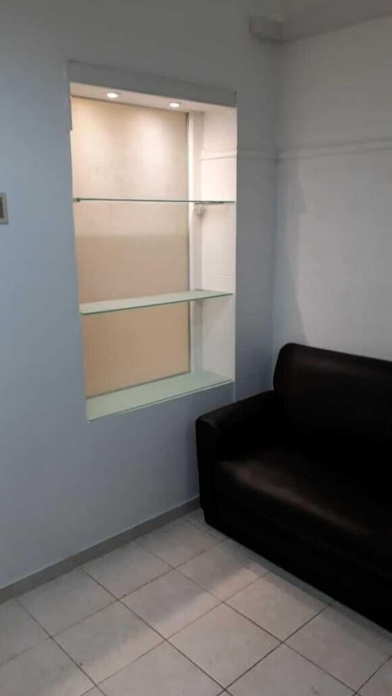 Hostal Residencial Leones de Castilla