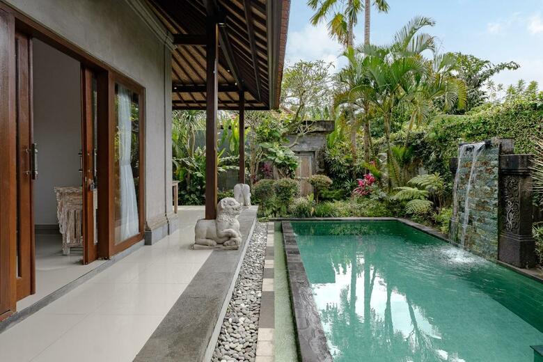 Pratiwi Ubud Villa