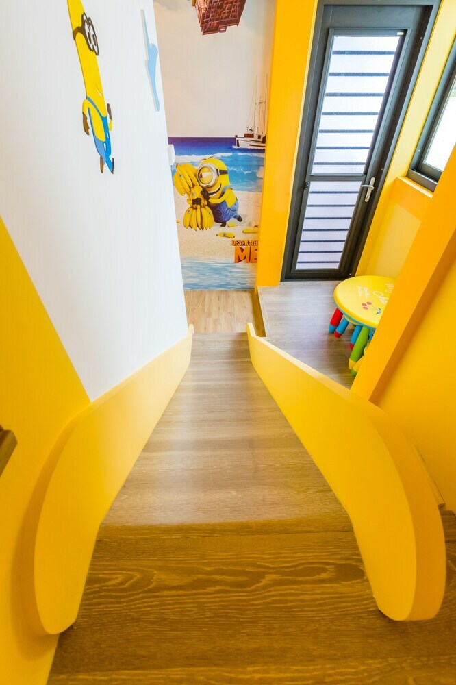 Hotel Han Tian Slide