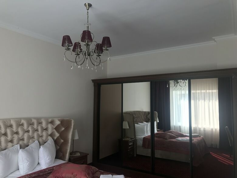 Korona Hotel