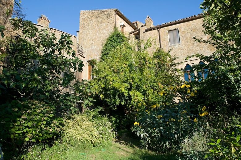 Bed & Breakfast Palazzo Contino