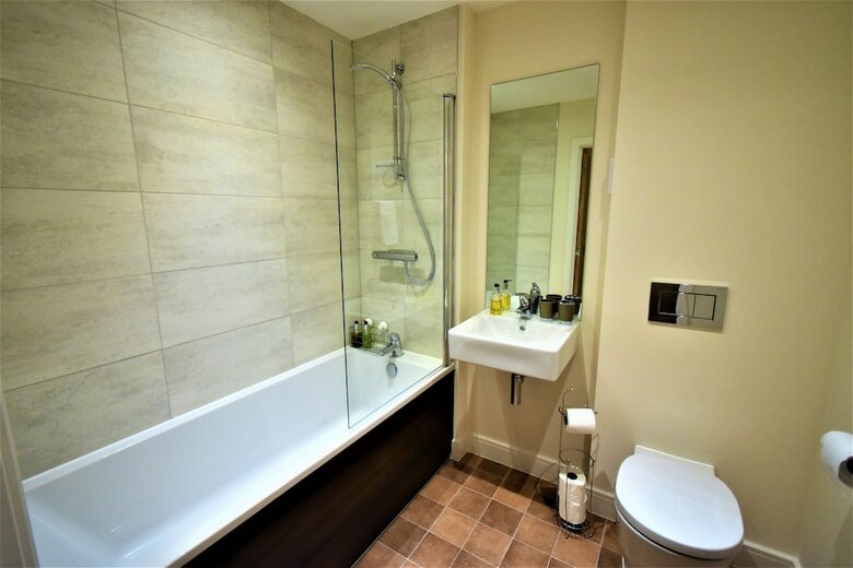 Alder House Serviced Apartment By Ferndale
