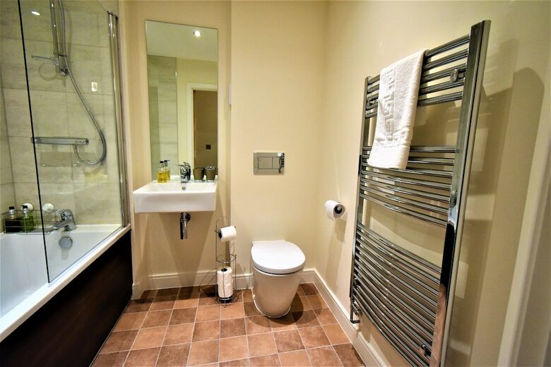 Alder House Serviced Apartment By Ferndale