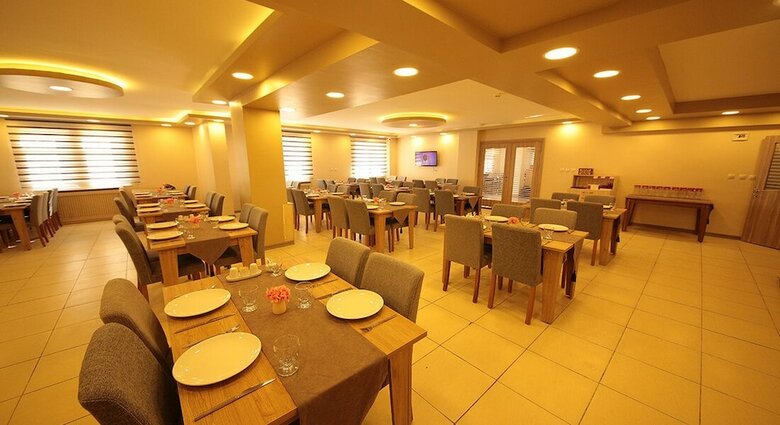 Germia Uni Hotel