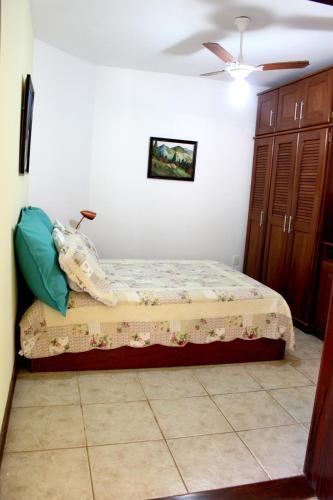 Madalena Apart