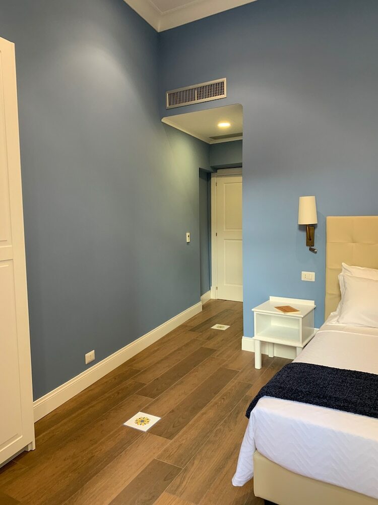 Hotel Suite Cuorenapoletano
