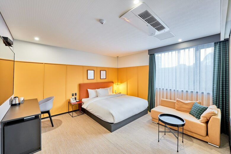Brown Dot Hotel Songjeong