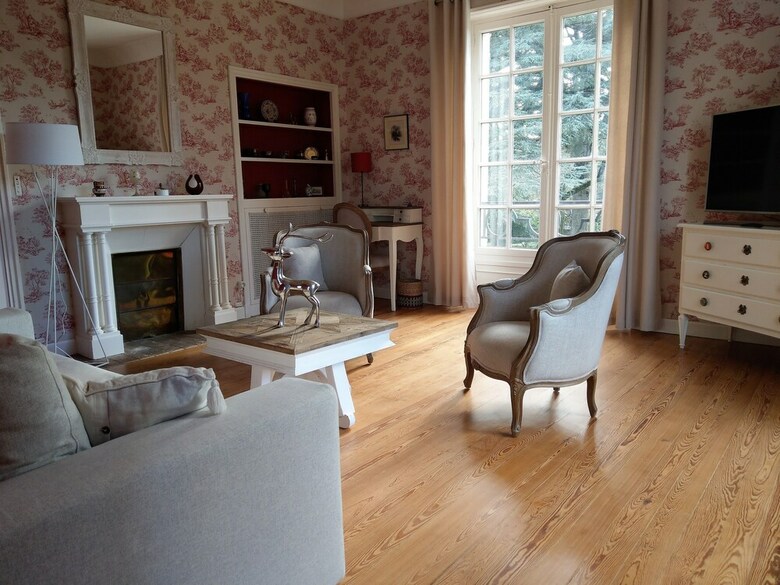 Hotel Guest Room Le Parc