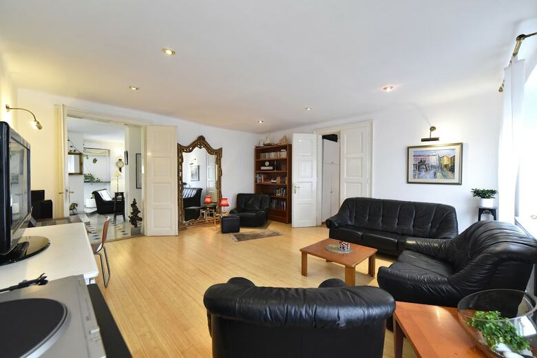 Apartment Knez Mislav